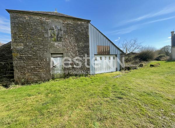 Maison en pierres à rénover Sulniac centre / Bretagne Sud / Morbihan
