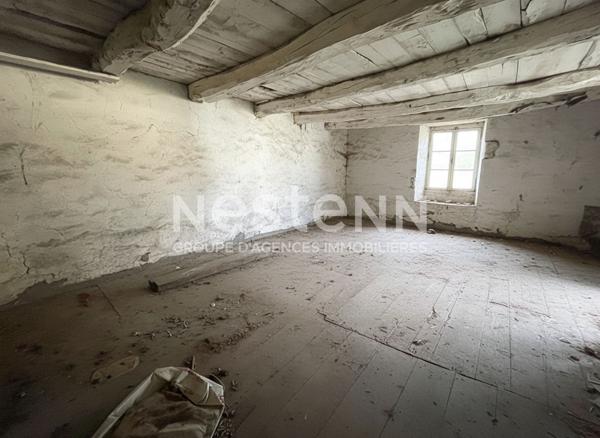 Maison en pierres à rénover Sulniac centre / Bretagne Sud / Morbihan