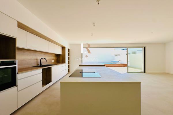 Maison 5 pièce(s) 4 chambre(s) 190 m²