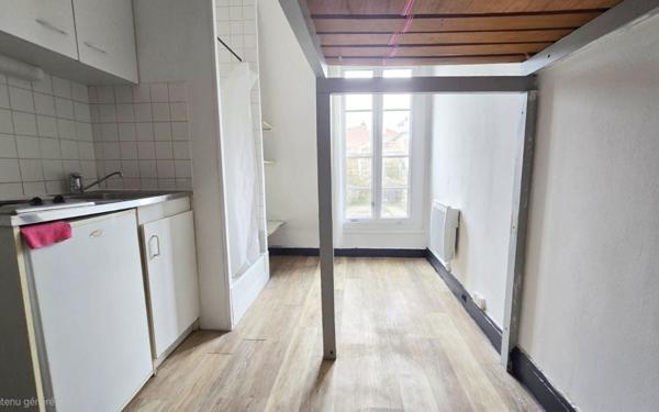 Appartement à vendre    1 pièce • 10 m2 Paris 14
