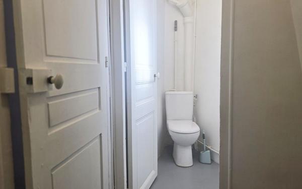 Appartement à vendre    1 pièce • 10 m2 Paris 14