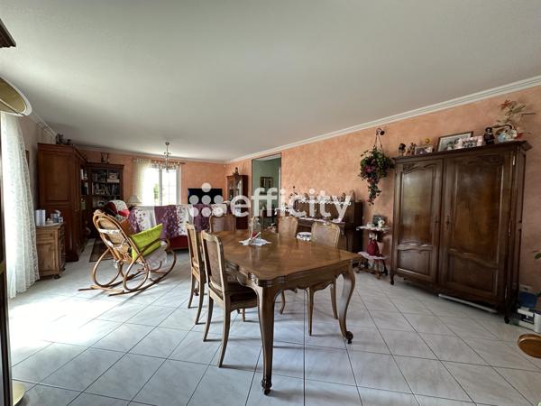 Maison 5 pièces - 135 m² Exclusivité efficity