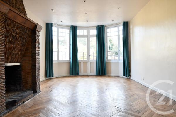 Maison à vendre  7 pièces - 187 m2 CHARLEVAL - 27