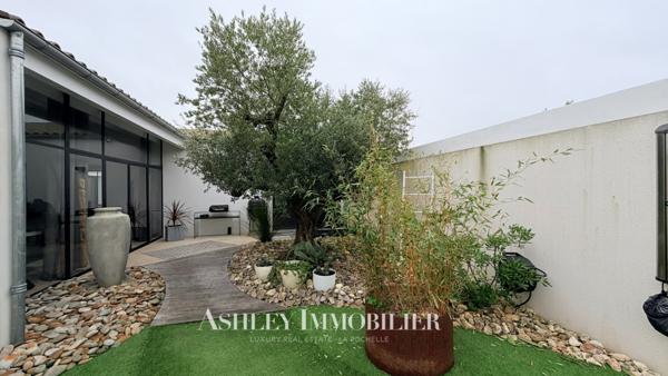 A VENDRE MAISON PLAIN PIED SEULEMENT 10 MINUTES DE LA ROCHELLE - PERIGNY