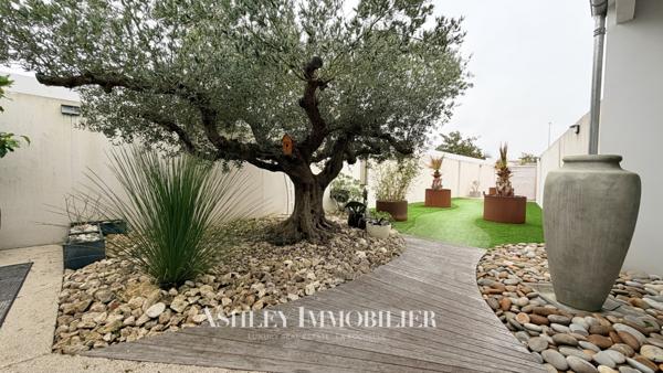 A VENDRE MAISON PLAIN PIED SEULEMENT 10 MINUTES DE LA ROCHELLE - PERIGNY