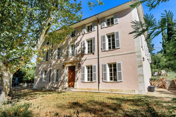 Vente Bastide Aups 14 Pièces 433 m²