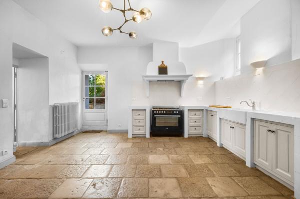 Vente Bastide Aups 14 Pièces 433 m²