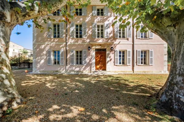 Vente Bastide Aups 14 Pièces 433 m²