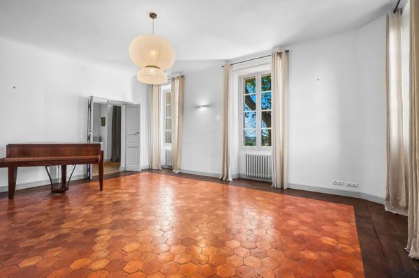 Vente Bastide Aups 14 Pièces 433 m²