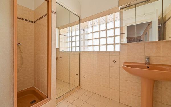 Appartement à vendre    3 pièces • 68,50 m2 Champigny-sur-Marne