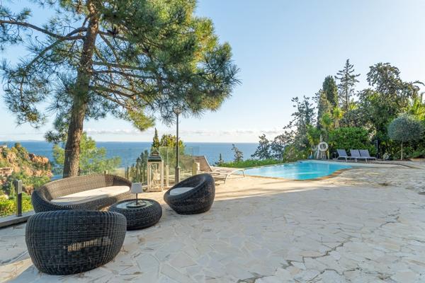 Vente Villa de luxe Théoule-sur-Mer 6 Pièces 260 m²