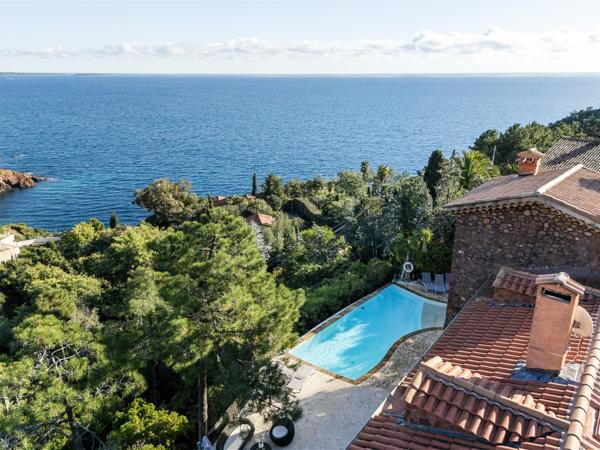 Vente Villa de luxe Théoule-sur-Mer 6 Pièces 260 m²