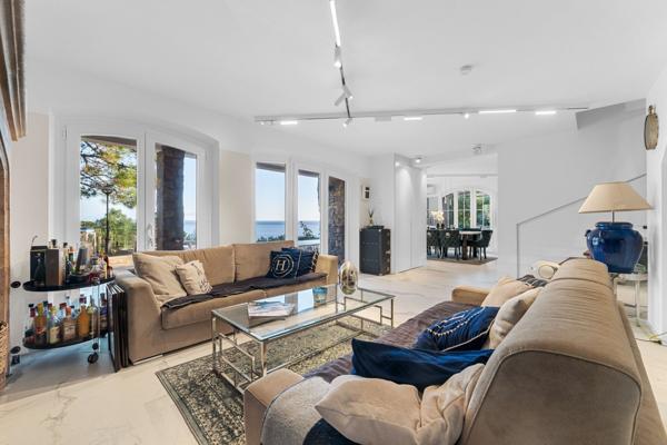 Vente Villa de luxe Théoule-sur-Mer 6 Pièces 260 m²