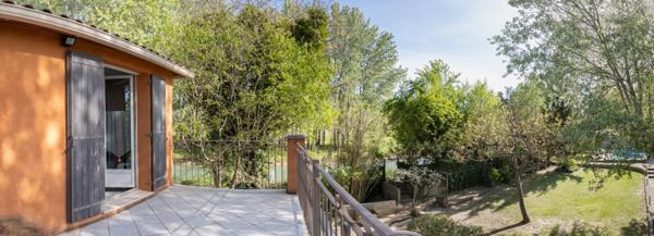 Robion (84440) A VENDRE MAISON A ETAGE SUR ROBION
