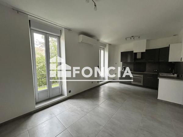 Location Appartement 3 pièces 74 m² - 16 RUE AMIRAL COURBET Beziers 34500