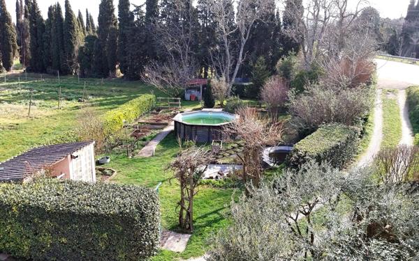 Maison à vendre    4 pièces •  Mallemort