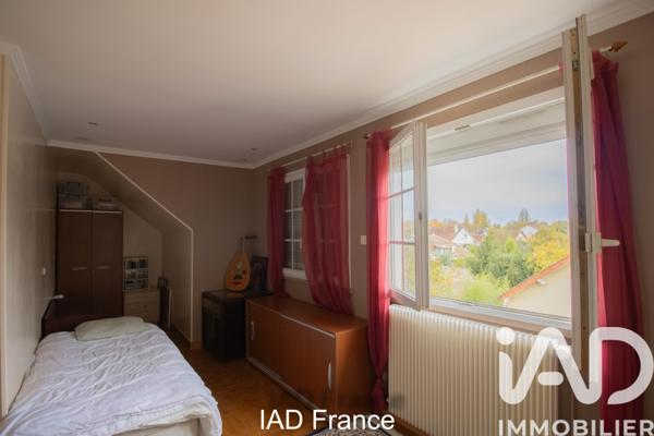 Maison à vendre 6 pièces 185 m² Trappes
