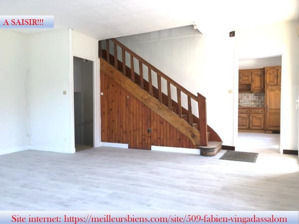 A SAISIR!Maison en pierre de taille