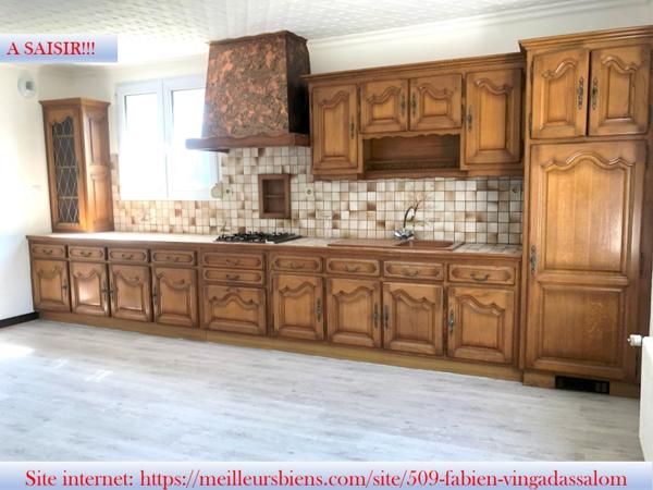 A SAISIR!Maison en pierre de taille