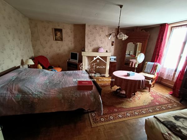 Proche des commerces, belle maison de ville