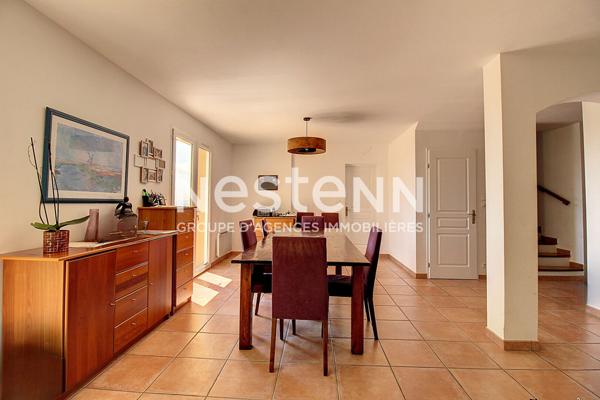 À VENDRE DRAGUIGNAN - VILLA 4/5 Chambres de 157 m² sur un terrain de 5130 m² avec PISCINE