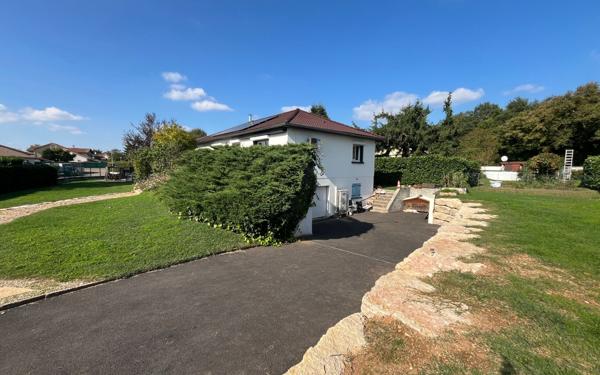 Maison à vendre    5 pièces •  Frontonas