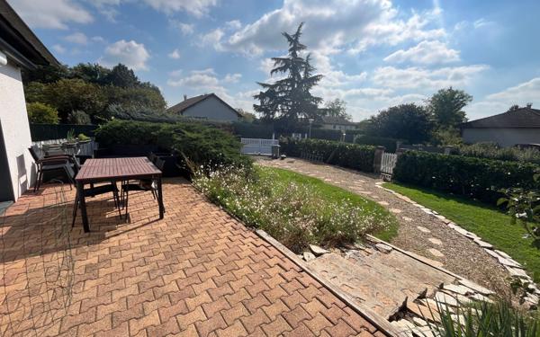 Maison à vendre    5 pièces •  Frontonas