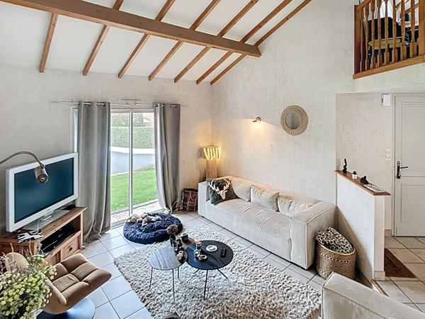 Très jolie maison familiale à vendre à Cholet - 5 pièces, piscine et garage