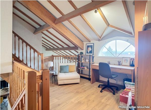 Très jolie maison familiale à vendre à Cholet - 5 pièces, piscine et garage