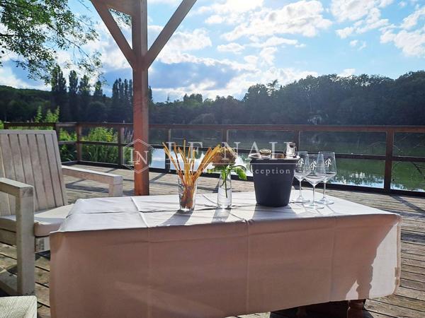 Beau domaine de 80 hectares avec grand étang aux portes d'Angoulême