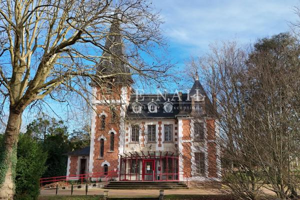 Charmante demeure du XXe siècle en centre-ville dans l'Allier