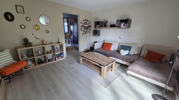 3 pièces au 3ème et dernier étage avec cave et parking - RESIDENCE RECHERCHEE