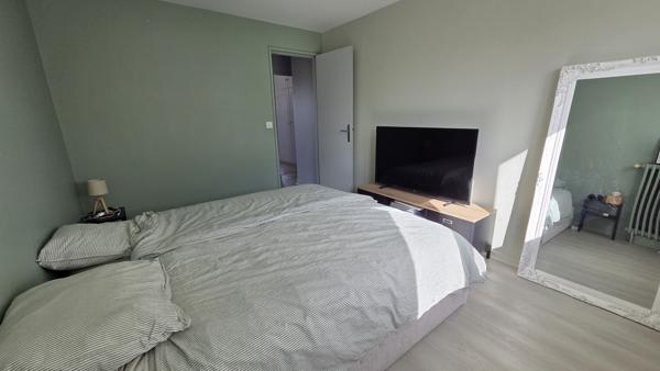3 pièces au 3ème et dernier étage avec cave et parking - RESIDENCE RECHERCHEE