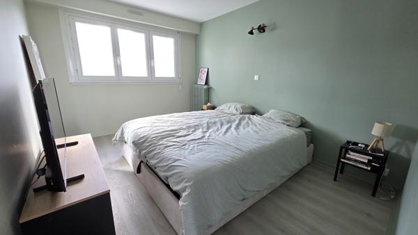 3 pièces au 3ème et dernier étage avec cave et parking - RESIDENCE RECHERCHEE