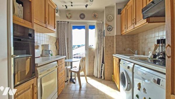 Quartier des Anglais "Oxford" / Square Carnot – 4 pièces avec terrasse, vue mer et stationnement.