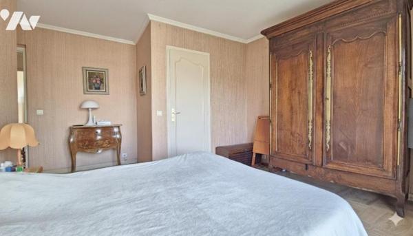 Quartier des Anglais "Oxford" / Square Carnot – 4 pièces avec terrasse, vue mer et stationnement.