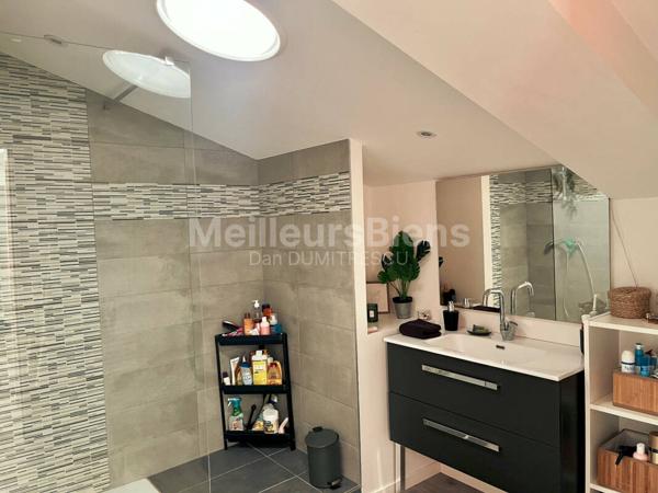 Immeuble renové Hyper centre Firminy  400m² et terrain constructible