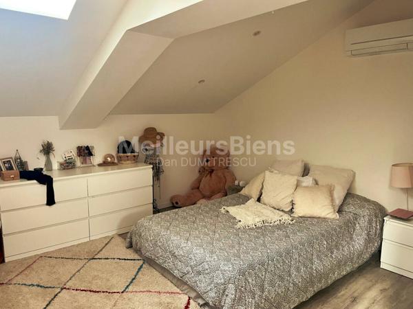 Immeuble renové Hyper centre Firminy  400m² et terrain constructible