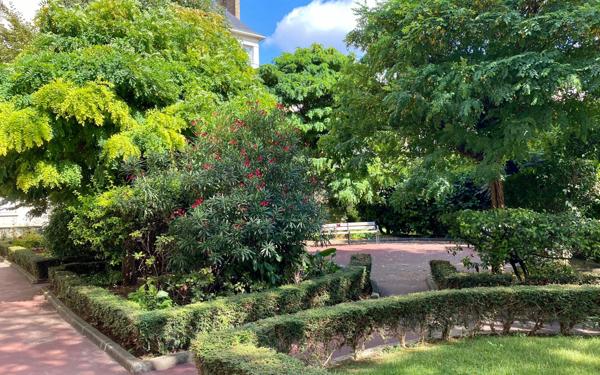 Appartement à vendre    3 pièces • 68,22 m2 Le Kremlin-Bicêtre