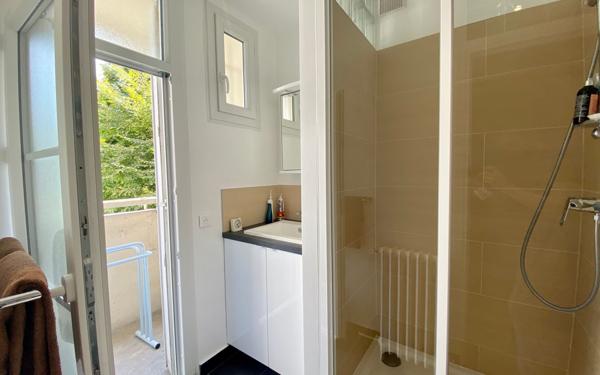 Appartement à vendre    3 pièces • 68,22 m2 Le Kremlin-Bicêtre