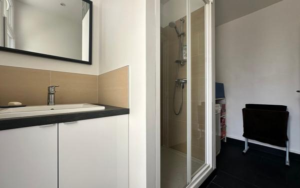 Appartement à vendre    3 pièces • 68,22 m2 Le Kremlin-Bicêtre