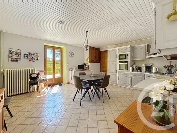 Maison à vendre  9 pièces - 260 m 2   CHAMPIGNOL LEZ MONDEVILLE  - 10