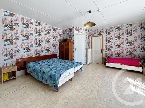 Maison à vendre  9 pièces - 260 m 2   CHAMPIGNOL LEZ MONDEVILLE  - 10