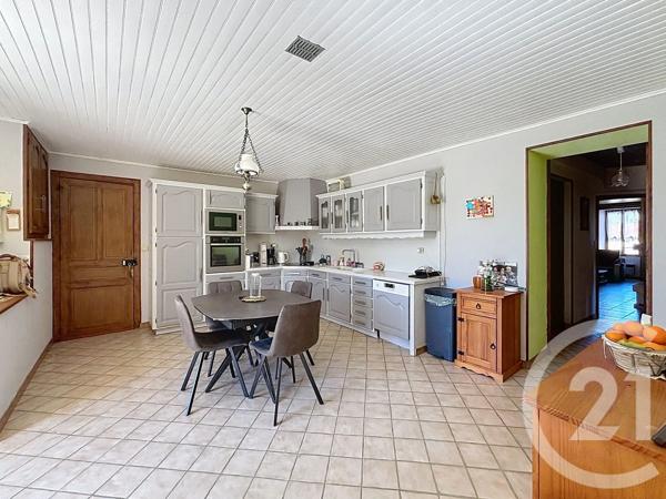 Maison à vendre  9 pièces - 260 m 2   CHAMPIGNOL LEZ MONDEVILLE  - 10