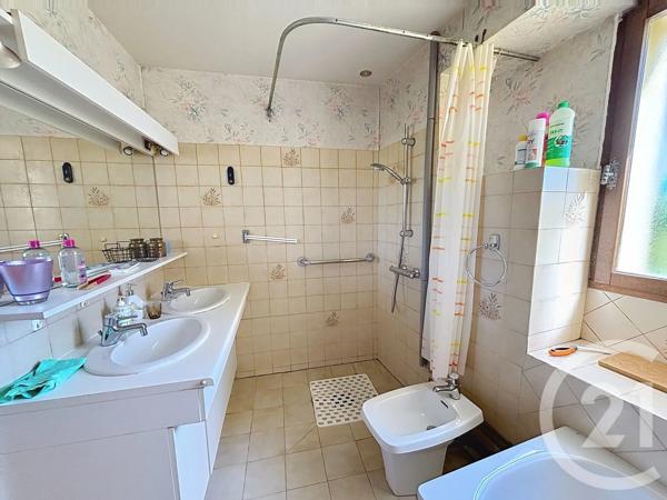 Maison à vendre  9 pièces - 260 m 2   CHAMPIGNOL LEZ MONDEVILLE  - 10