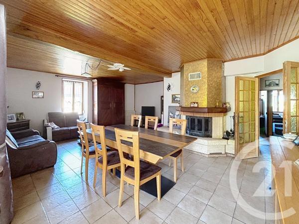 Maison à vendre  9 pièces - 260 m 2   CHAMPIGNOL LEZ MONDEVILLE  - 10