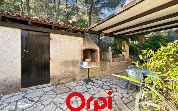 Maison à vendre    4 pièces • 74,78 m2 Bandol