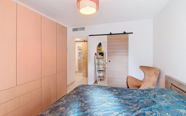 Appartement à vendre    3 pièces • 71 m2 Villeneuve-Loubet