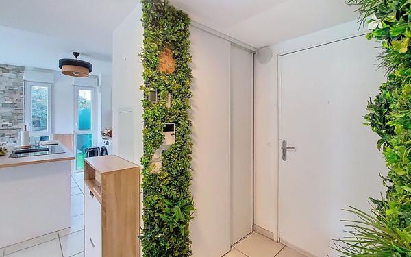 Appartement à vendre    3 pièces • 71 m2 Villeneuve-Loubet