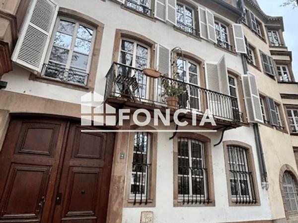 Location Appartement 2 pièces 37 m² - 2 QUAI SAINT NICOLAS Strasbourg 67000